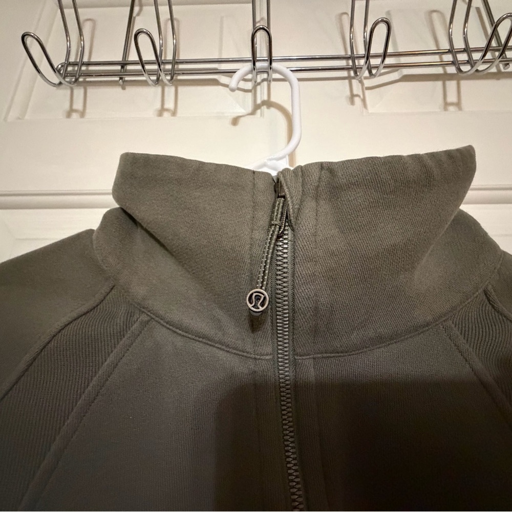 Lululemon. Women’s Oversized Scuba funnel neck half zip. - Picture 4 of 5